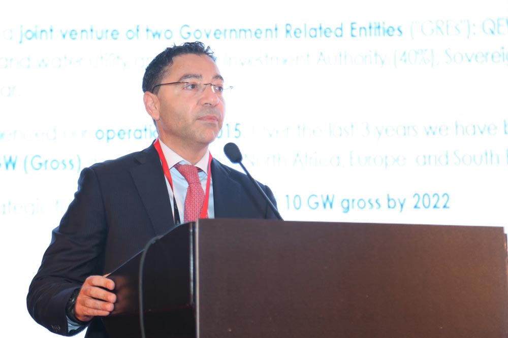 رئيس الإدارة المالية في شركة نبراس للطاقة - لوكا سوتيرا يلقي كلمة حول تحول الطاقة في المؤتمر الصيني السنوي الثالث لـ "الحزام والطريق" برعاية بنك دي بي اس DBS